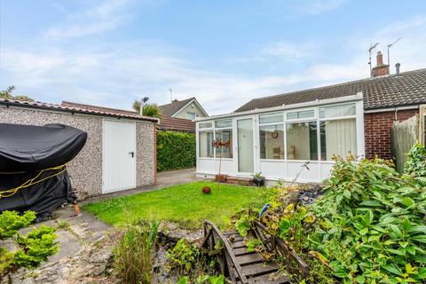 2 bedroom semi-detached bungalow for sale, Furness Drive, York