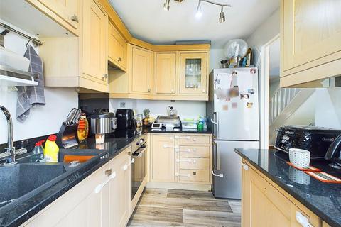 3 bedroom semi-detached house for sale, Kings Chase, East Molesey