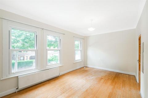 72 Lloyd Road, London, E17 6NR