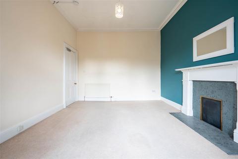 2 bedroom flat for sale, Tay Street, Perth