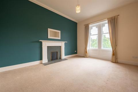 2 bedroom flat for sale, Tay Street, Perth