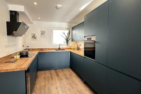 undefined, Litchdon Street, Barnstaple