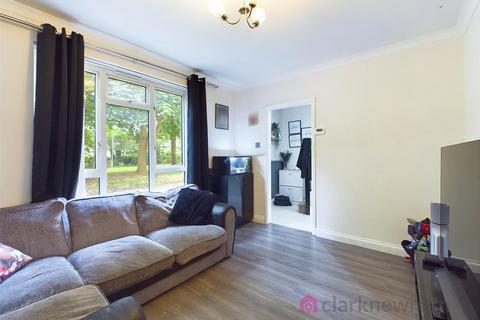44 Cooks Spinney, Harlow, CM20 3BL