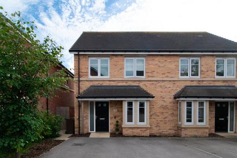 3 bedroom semi-detached house for sale, Harrison Close, Wakefield WF1