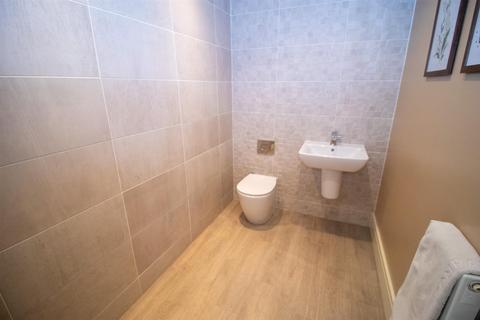 54 Harrison Close, Wakefield, WF1 3FE