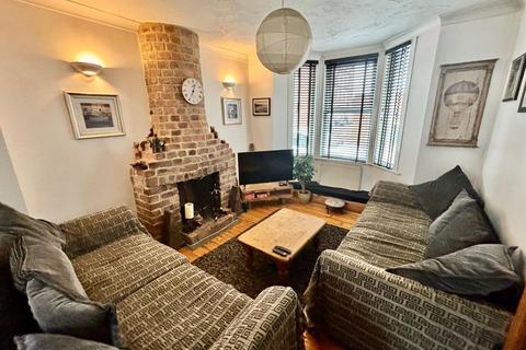63 Adnitt Road, Northampton, NN1 4LL