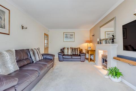 4 bedroom detached house for sale, Outwood Lane, Chipstead, Coulsdon