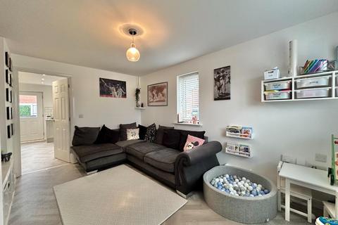 37 Bective Close, Northampton, NN2 7FF