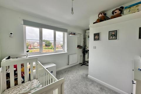 37 Bective Close, Northampton, NN2 7FF