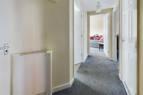 63 Hamilton Avenue, Uttoxeter, ST14 7FE