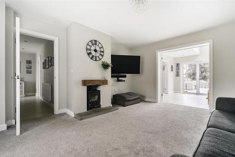 103 Berkeley Avenue, Chesham, HP5 2RS