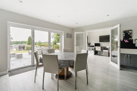 103 Berkeley Avenue, Chesham, HP5 2RS