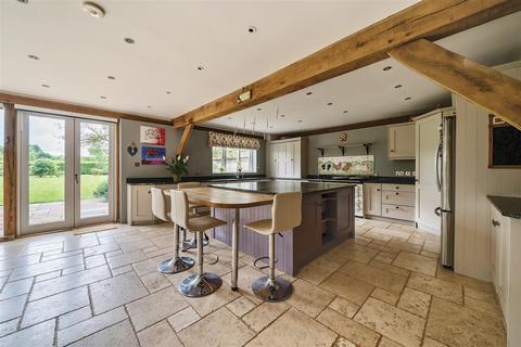 7 bedroom detached house for sale, Wendover Road, Stoke Mandeville, Nr Wendover