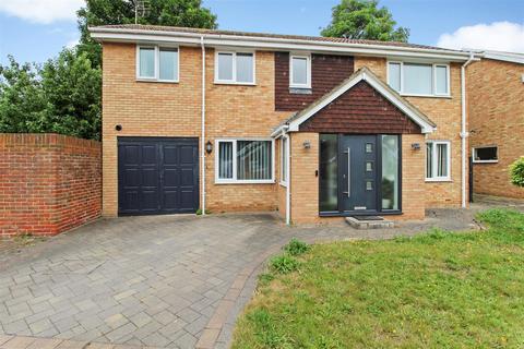 5 bedroom detached house for sale, Mill Field, Broadstairs