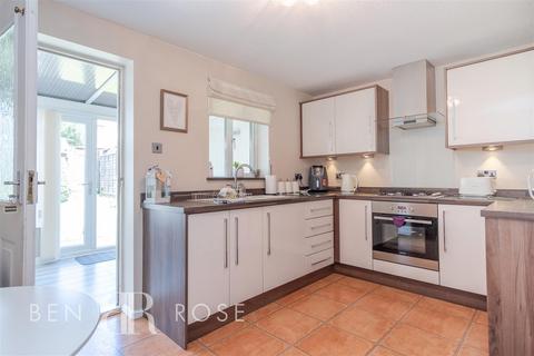 2 bedroom semi-detached house for sale, Eaves Green Road, Chorley