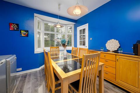 165 Arbroath Road, Dundee, DD4 6LN