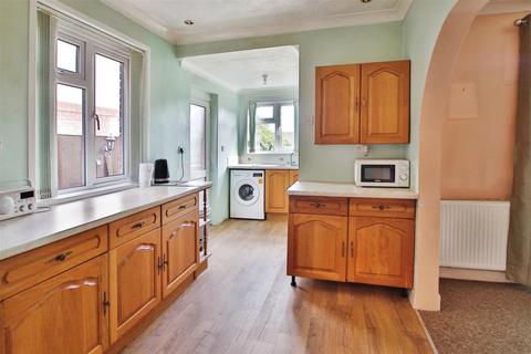 3 bedroom semi-detached house for sale, Bridge Road, Park Gate, Southampton