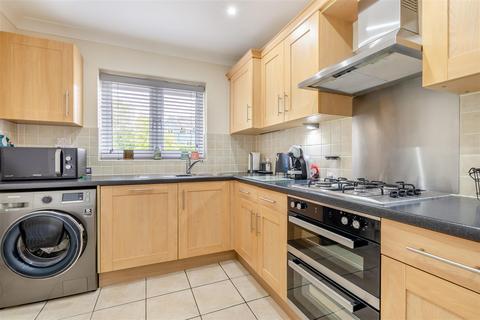 3 bedroom terraced house for sale, The Lakes, Larkfield