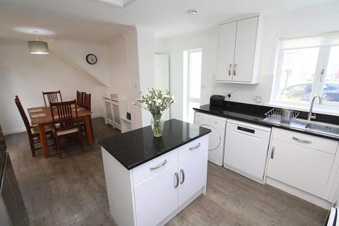 42 Barley Mead, Danbury, Chelmsford, CM3 4RP