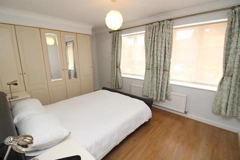 42 Barley Mead, Danbury, Chelmsford, CM3 4RP