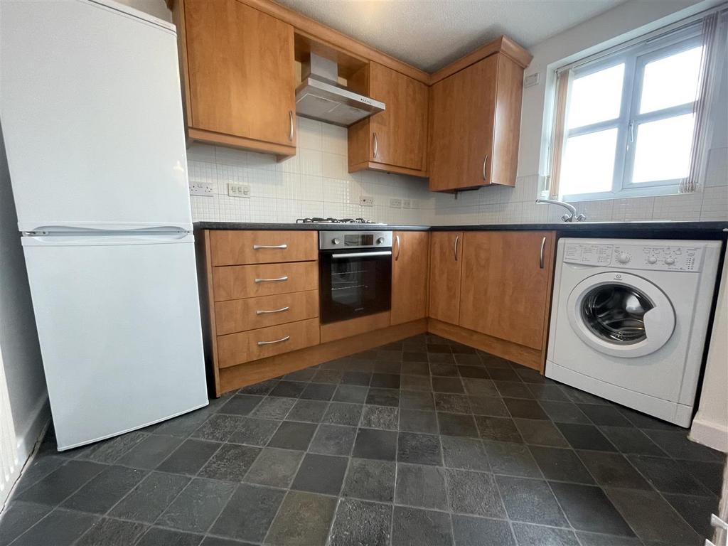 Kitchen (2).jpeg