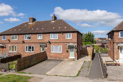 3 bedroom semi-detached house for sale, Goslipgate, Pickering