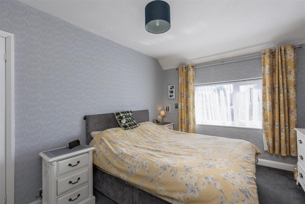 Goslipgate 43 Bedroom 1-2.jpg