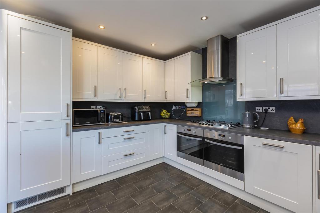 Goslipgate 43 Kitchen-2.jpg