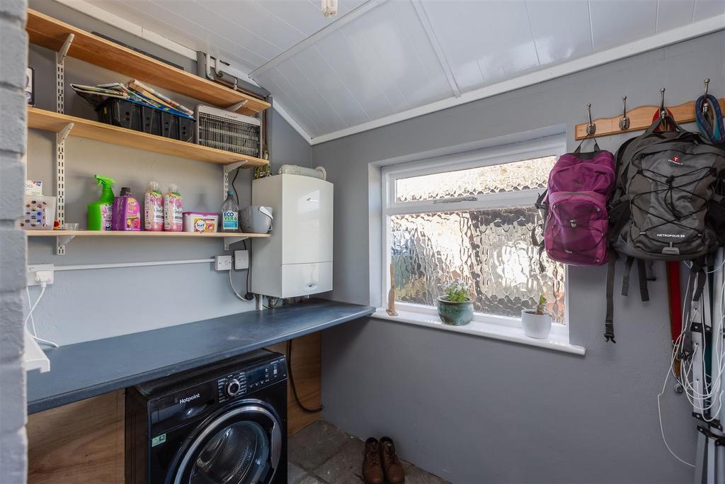 Goslipgate 43 Utility Room.jpg