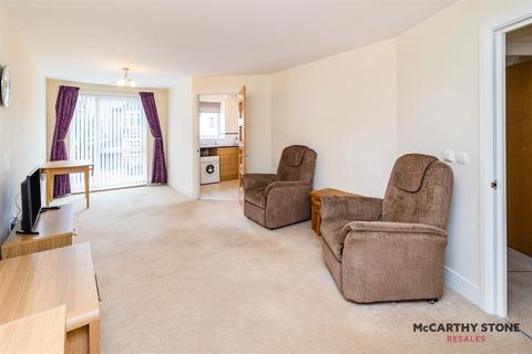 1 bedroom apartment for sale, High Street North, Dunstable