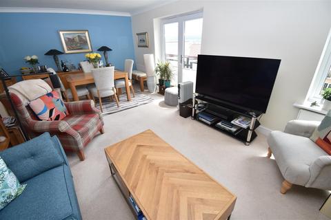 2 bedroom apartment for sale, Pier Close, Portishead