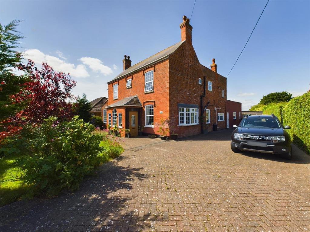 Church Lane, Mablethorpe LN12 3 bed detached house for sale £475,000