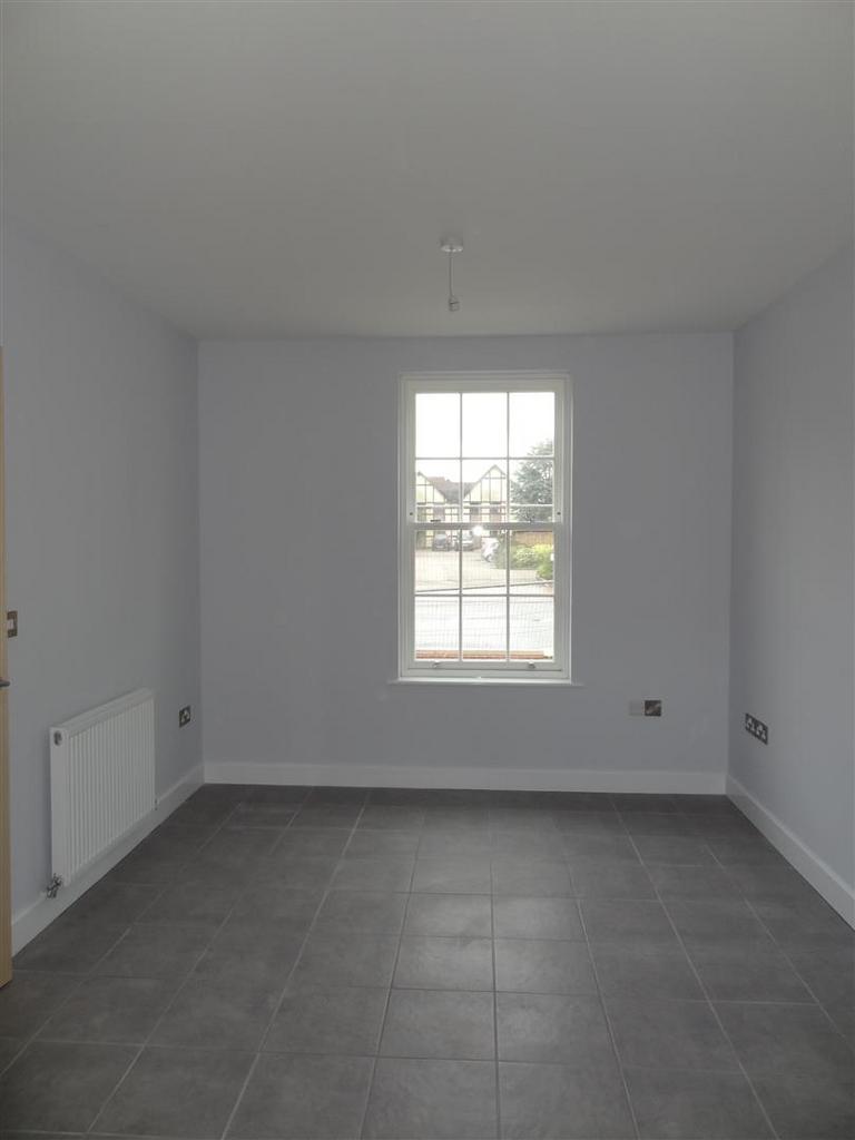 Lovely open plan dining kitchen