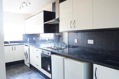 1 bedroom flat to rent, 31 Lister Court, High Street, Hull, HU1 1NH