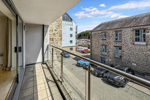 1 bedroom apartment for sale, Penryn