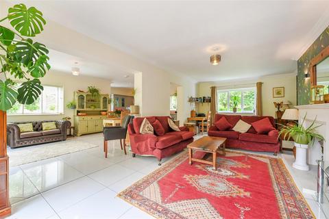 4 bedroom detached house for sale, Torton Hill Road, Arundel