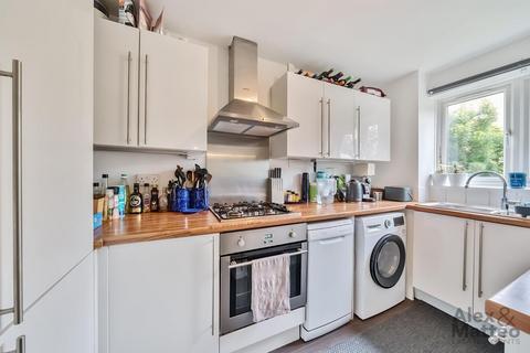 2 bedroom flat to rent, Crosslet Vale, Greenwich, SE10