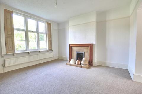 4 bedroom terraced house to rent, Abbey Terrace, Ramsey