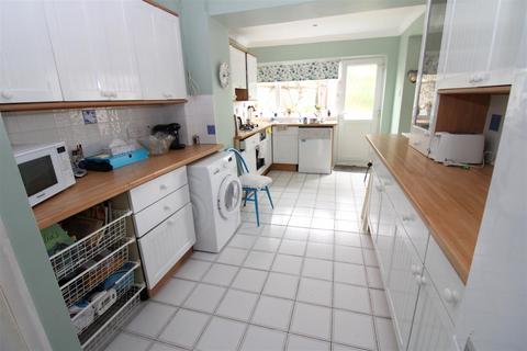 3 bedroom house for sale, East Street, Littlehampton