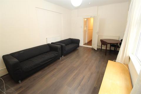 2 bedroom flat to rent, Ninian Road, Cardiff CF23