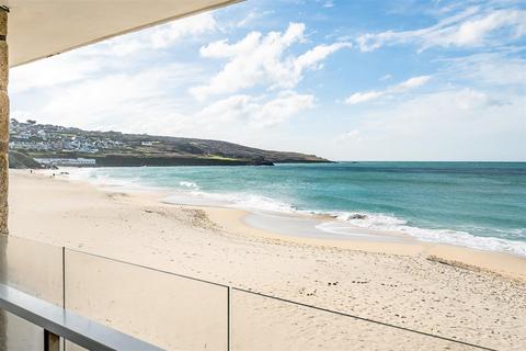 10 Barnaloft, St Ives, TR26 1NJ