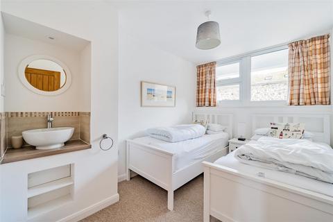 10 Barnaloft, St Ives, TR26 1NJ