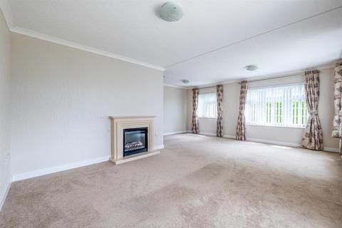 2 bedroom park home for sale, Cheltenham Road, Ashton Under Hill