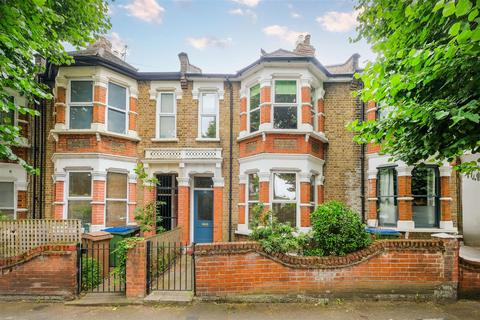 3 bedroom terraced house for sale, Woodville Road, Leytonstone