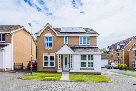 5 bedroom detached house for sale, Haywain Close, Swindon SN25