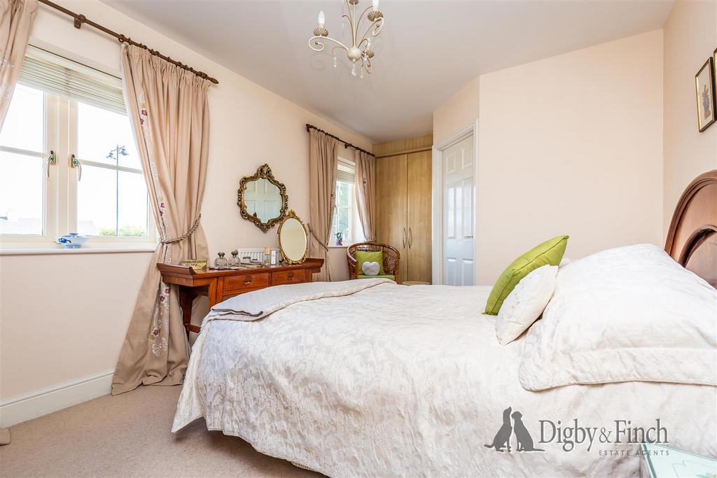 8 Albert Road, Stamford, PE9 2 EA-27.jpg