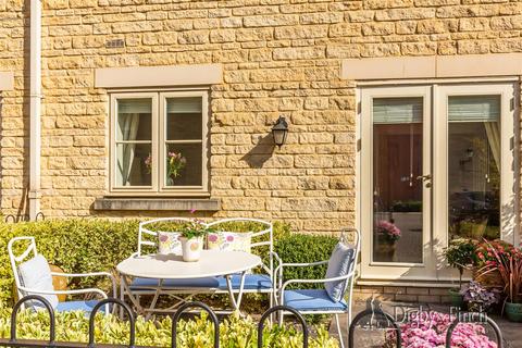 8 Albert Road, Stamford, PE9 2EA