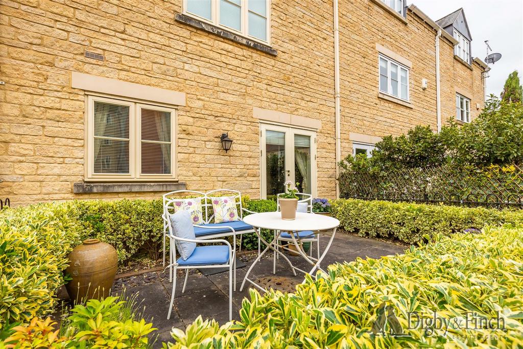 Watermarked 8 Albert Road, Stamford21.jpg