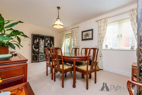 8 Albert Road, Stamford, PE9 2EA