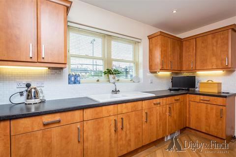8 Albert Road, Stamford, PE9 2EA
